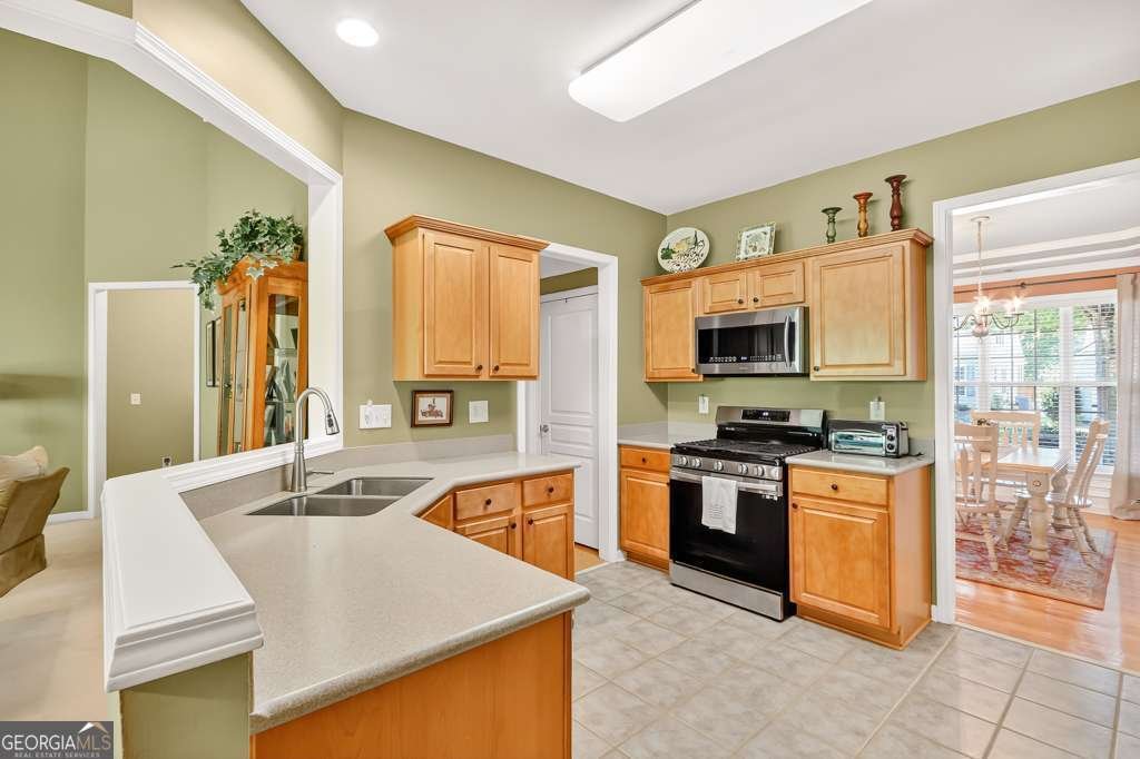 166 Churchcliff Drive Woodstock - 13