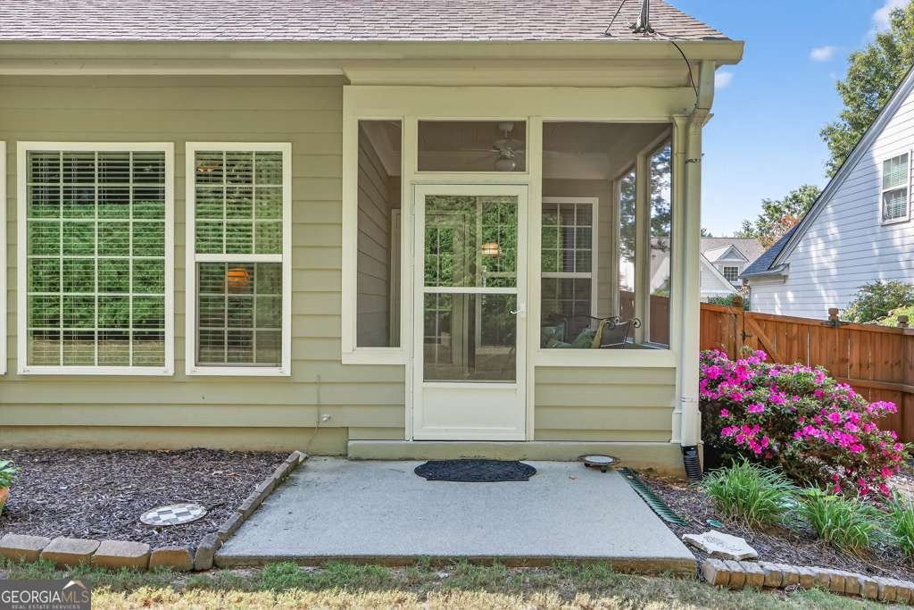 166 Churchcliff Drive Woodstock - 33