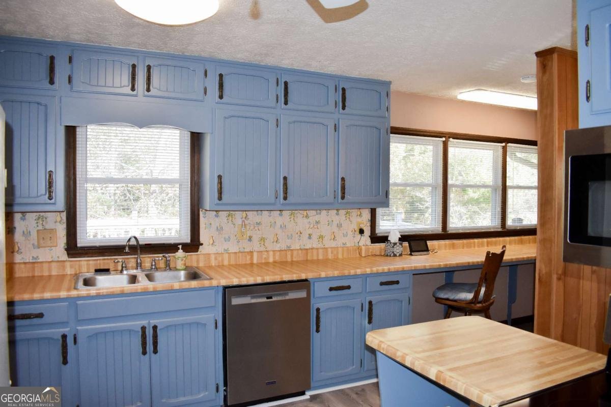 6882 Cowan Mill Road Winston - 13