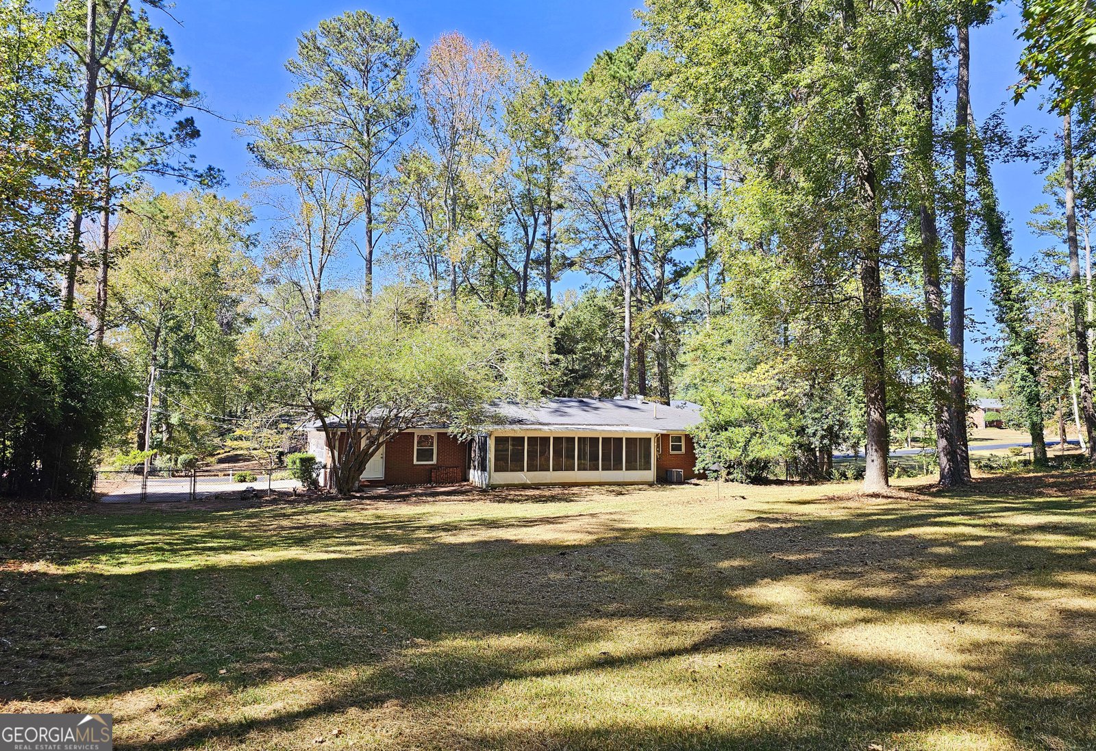 327 Travis Street Fayetteville - 33