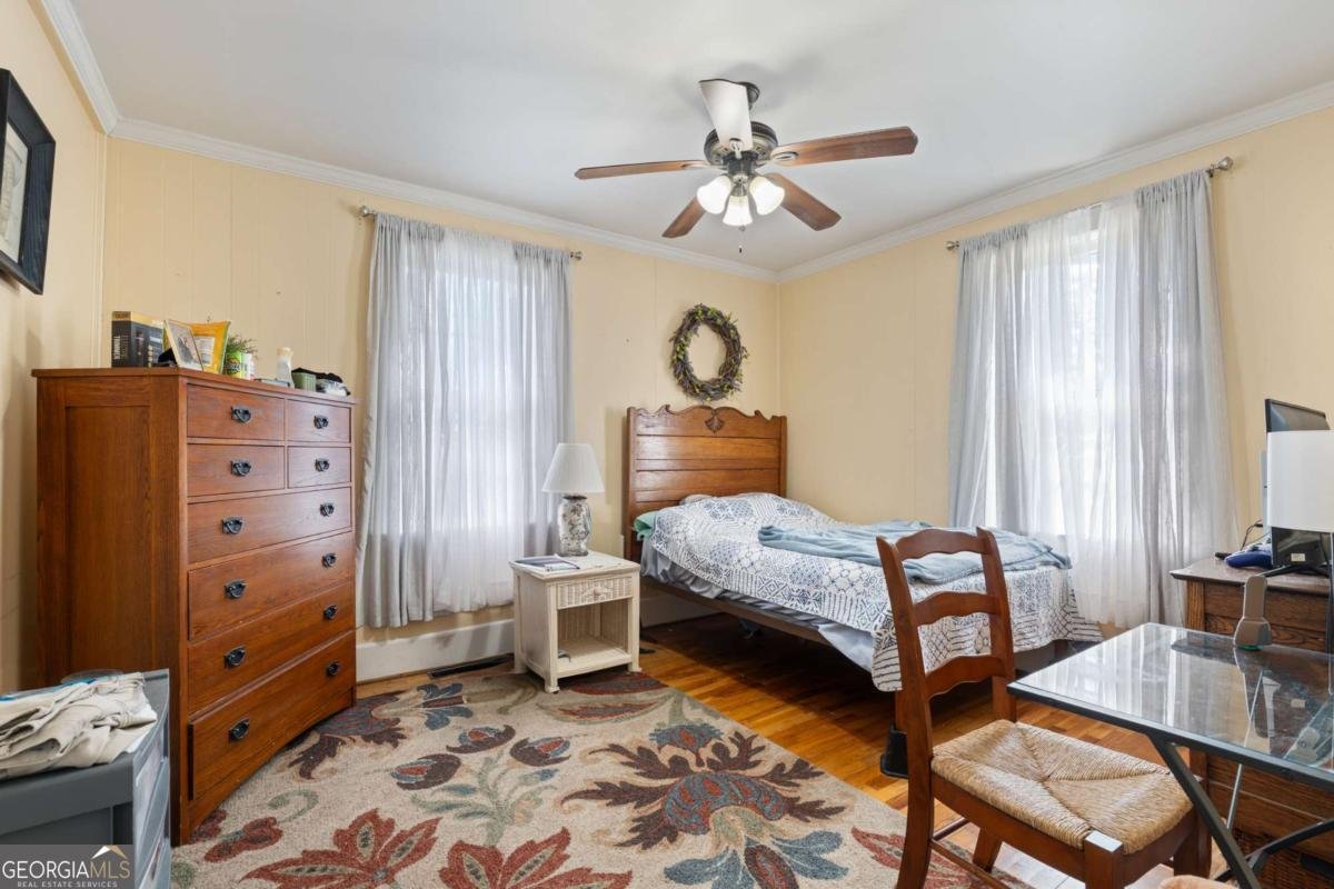 28 Ash Street Rome - 10