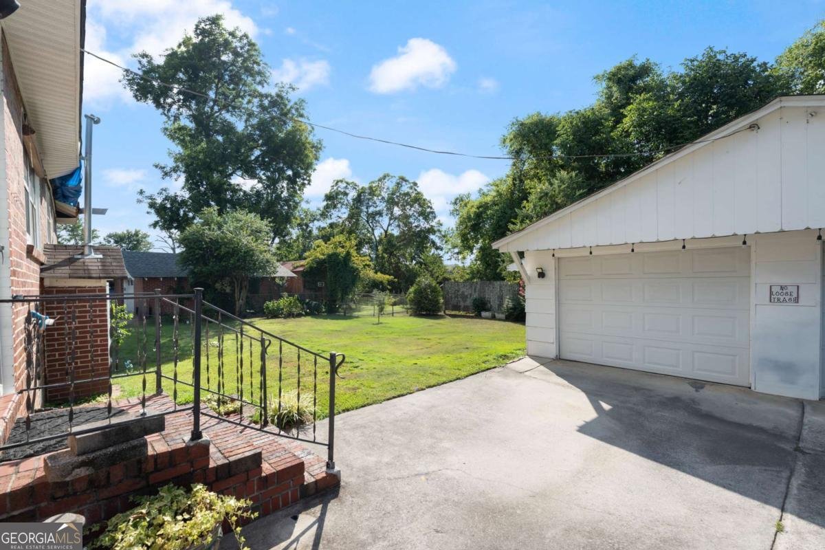 28 Ash Street Rome - 19