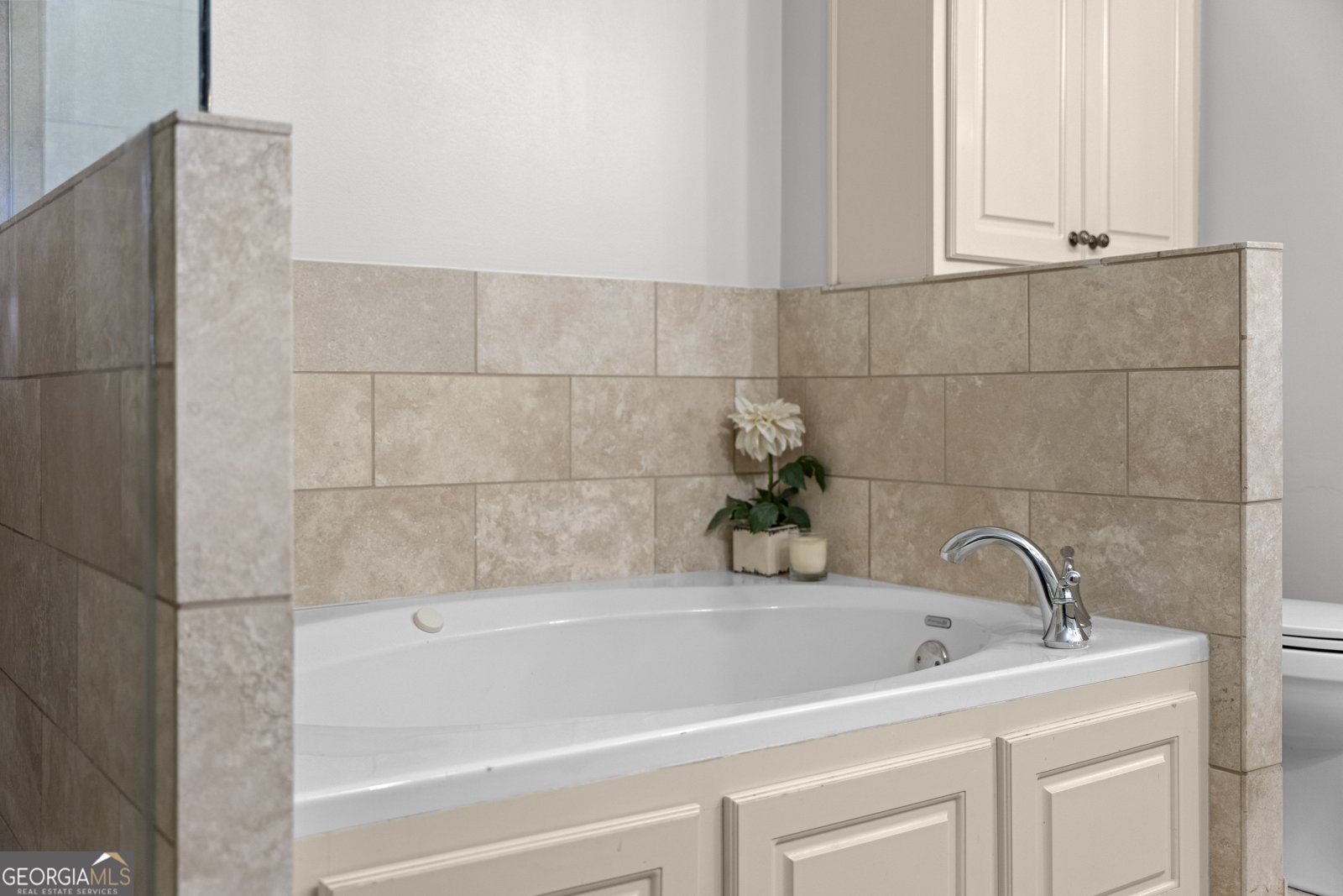 2255 Peachtree Road Atlanta - 23