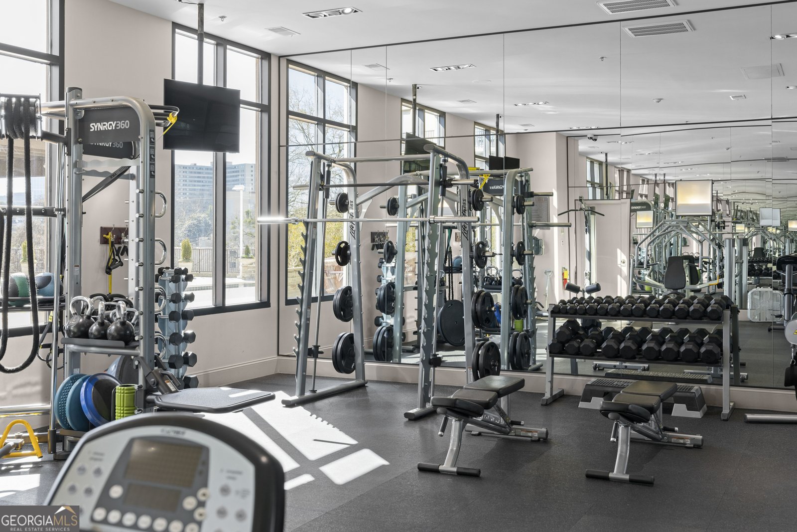 2255 Peachtree Road Atlanta - 40