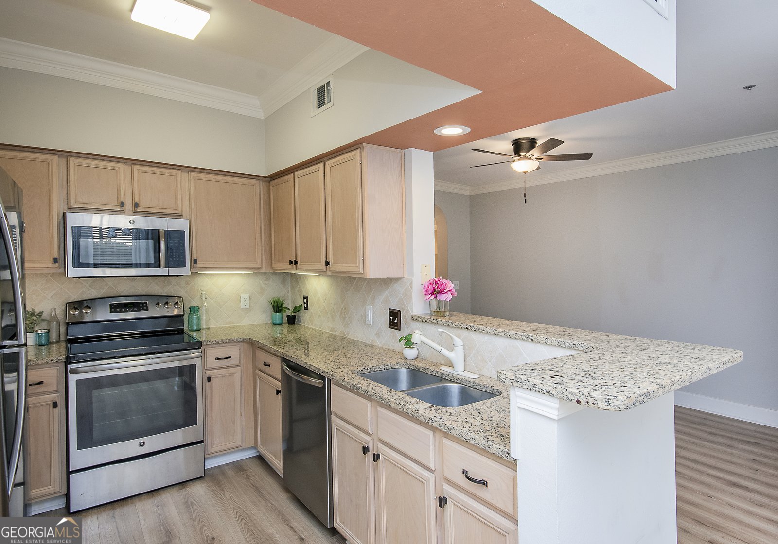 3777 Peachtree Road Atlanta - 19