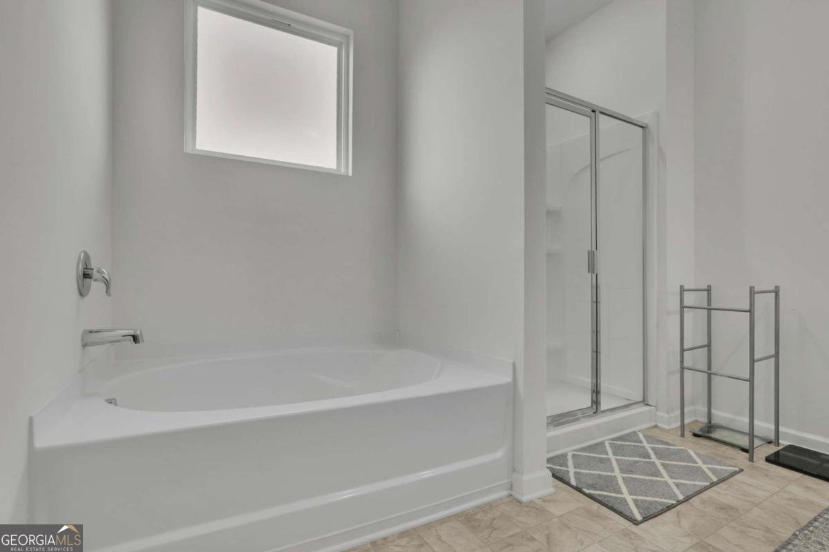 2126 Waycross Lane Dacula - 21