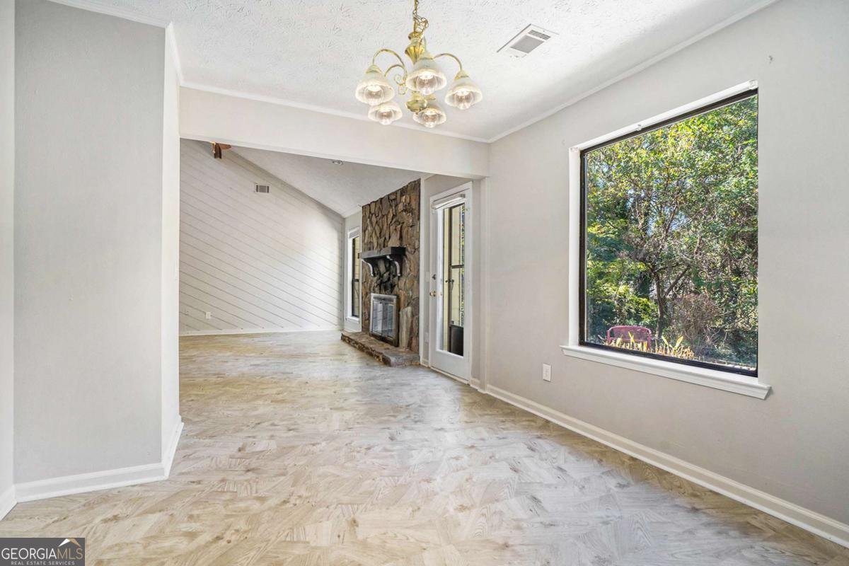 2901 Carrousel Court Stone Mountain - 10