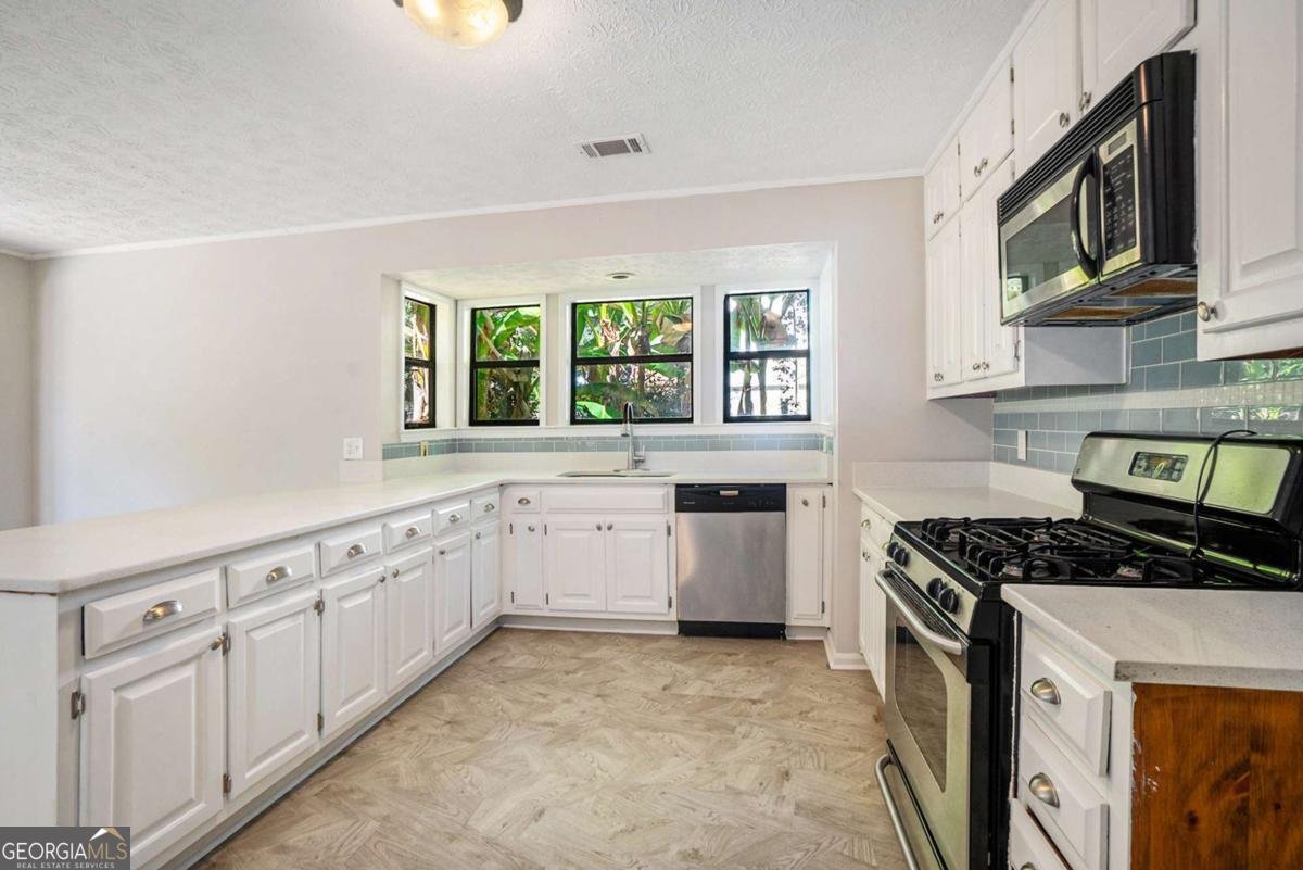 2901 Carrousel Court Stone Mountain - 15