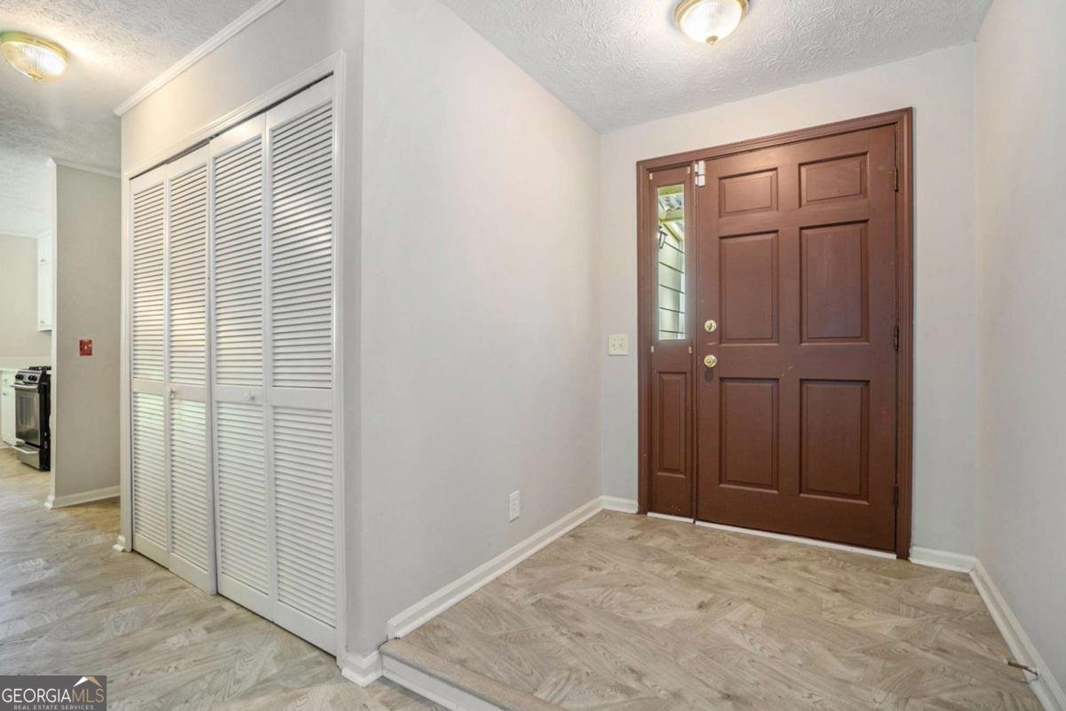 2901 Carrousel Court Stone Mountain - 2