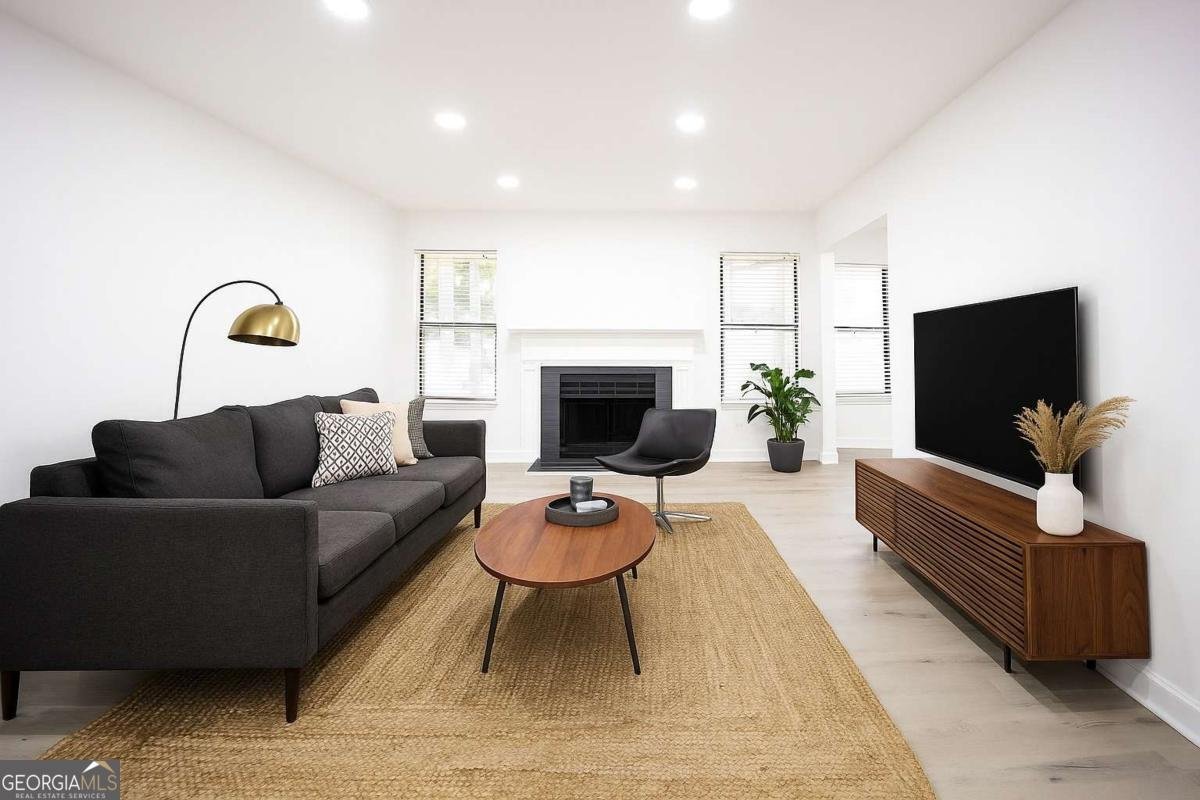 2712 Huntingdon chase Atlanta - 1