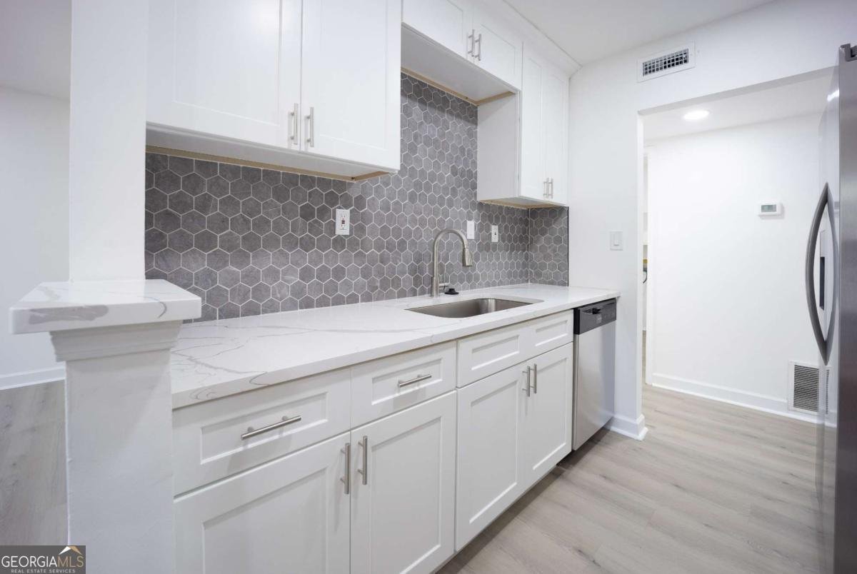 2712 Huntingdon chase Atlanta - 4