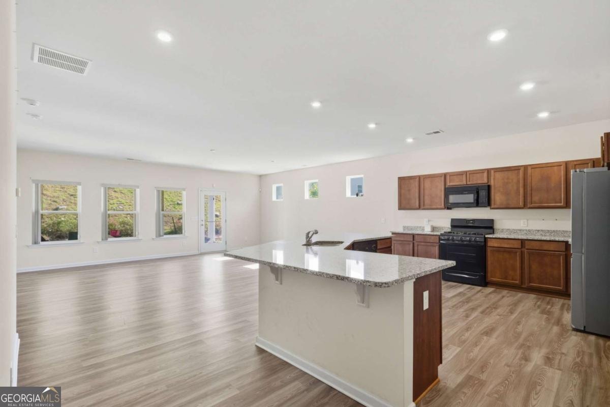 111 Cummings Court Ball Ground - 2