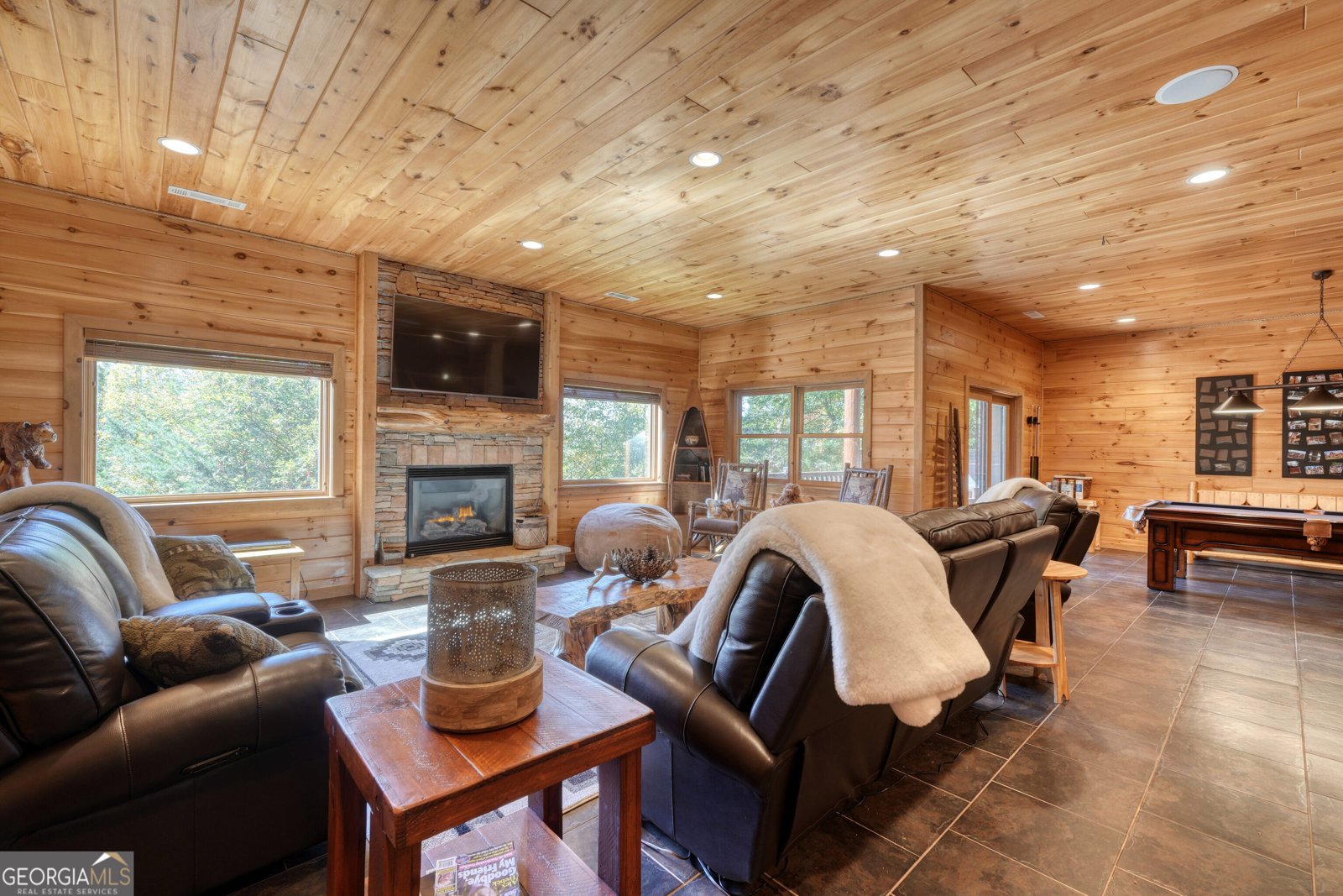 1323 Grandeur Drive Blue Ridge - 42