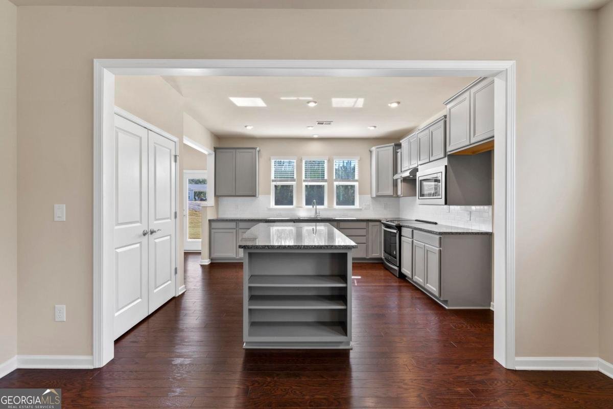 1141 Southern Pine Road Greensboro - 18