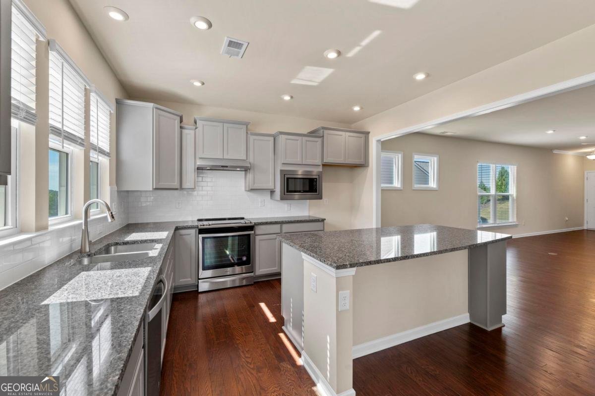 1141 Southern Pine Road Greensboro - 22