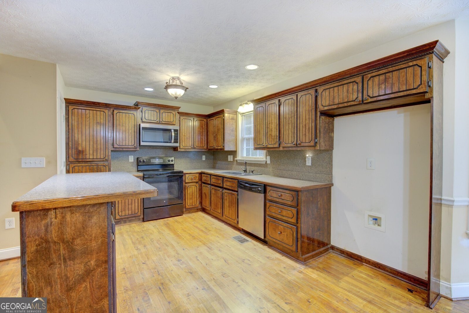 105 Brookhollow Way Newborn - 1