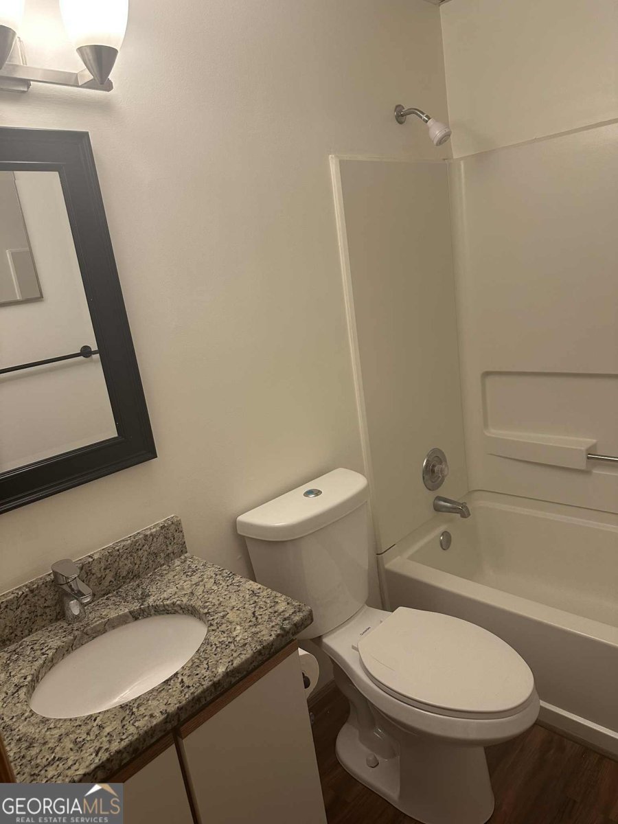 340 Farm Path Roswell - 19