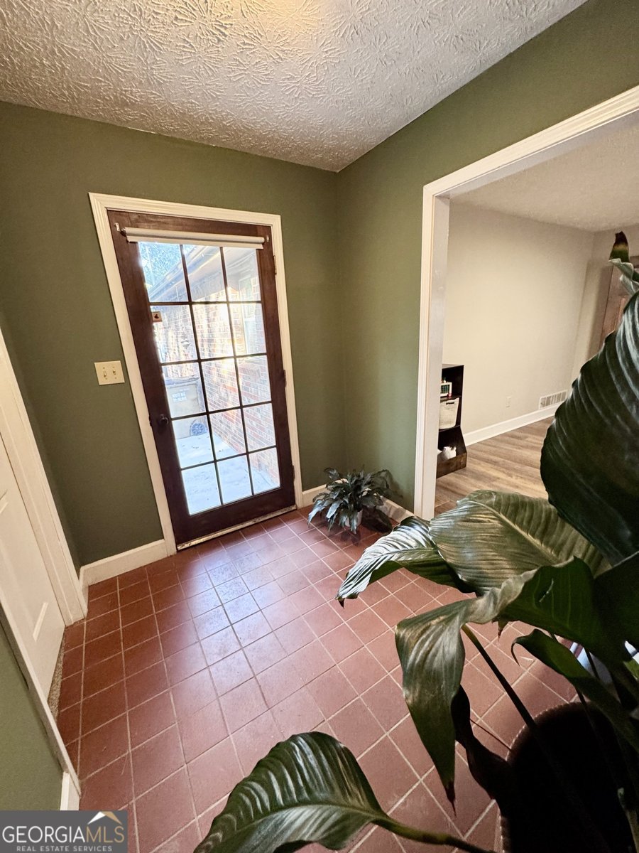 752 MOON BRIDGE Road Winder - 26