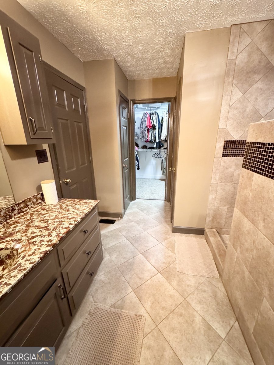 752 MOON BRIDGE Road Winder - 35