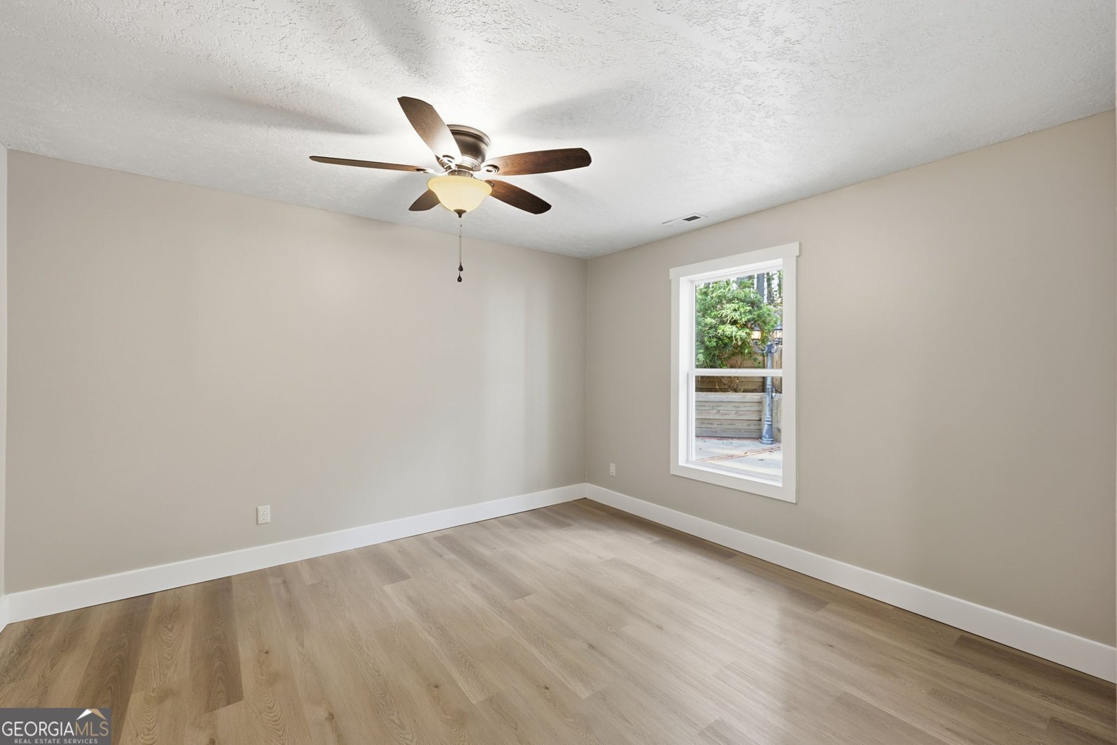 257 Lake Place Drive Lavonia - 37