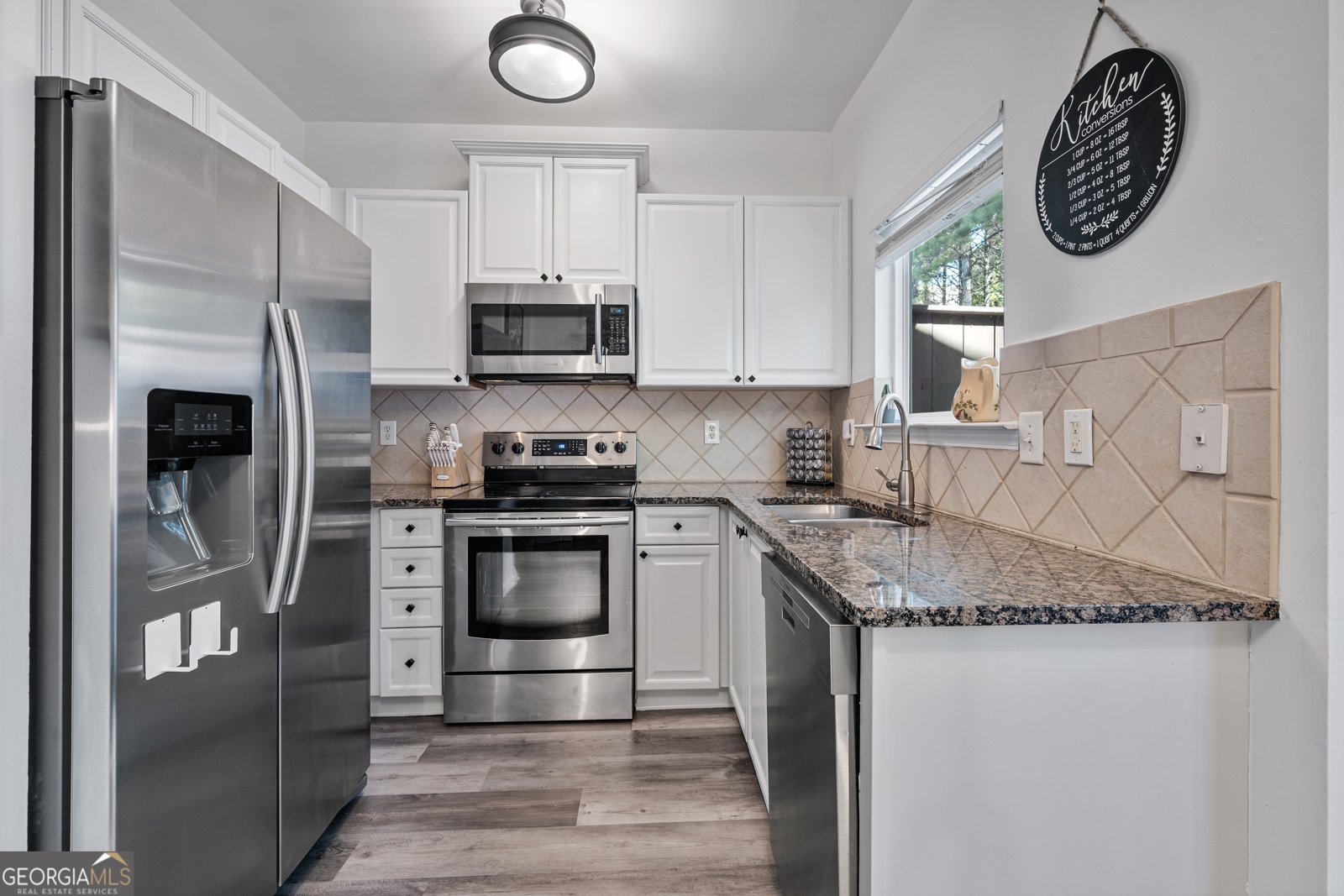 1020 Liberty Parkway Atlanta - 11