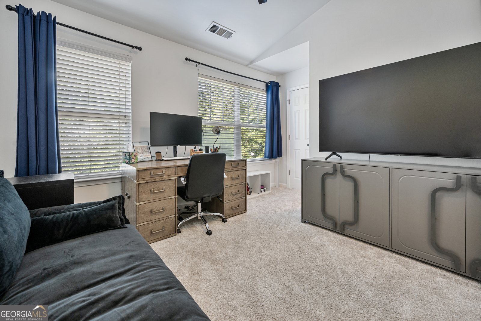 1020 Liberty Parkway Atlanta - 27