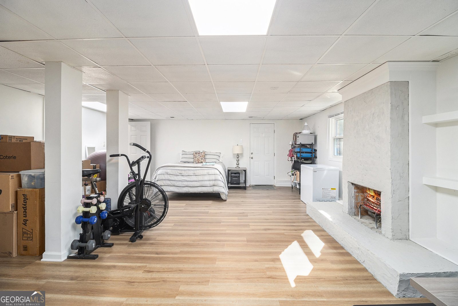 1717 MARY LOU Lane Atlanta - 25