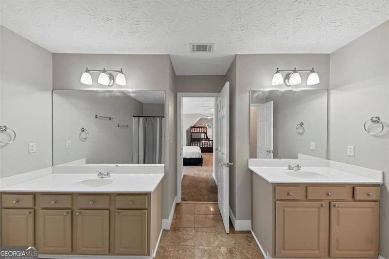 2485 Hamilton Parc Buford - 34