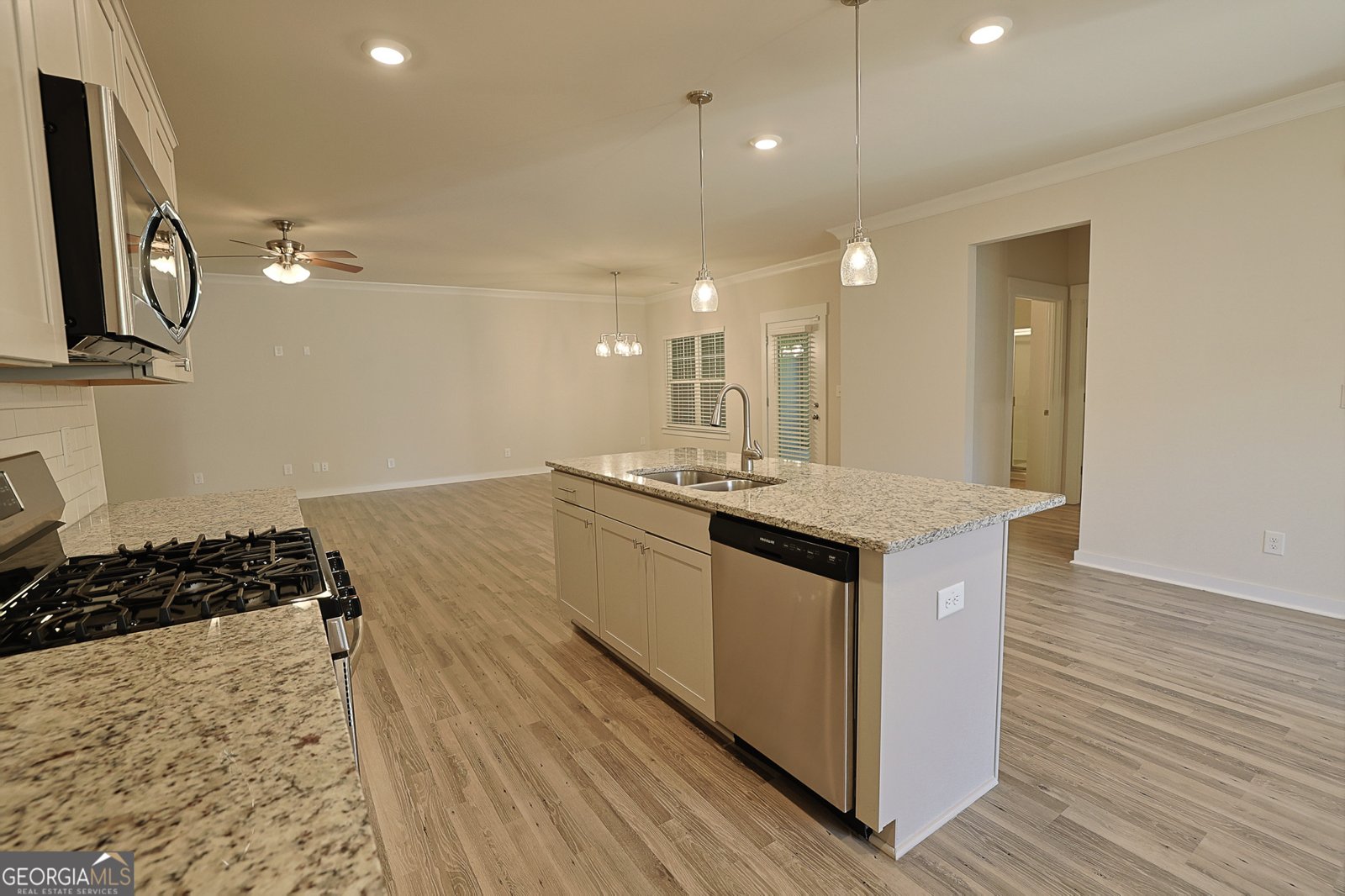 2927 RAMBLER Drive Loganville - 14