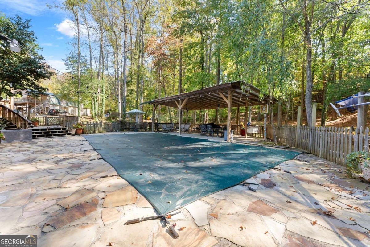 221 Shallowford Drive Gainesville - 22