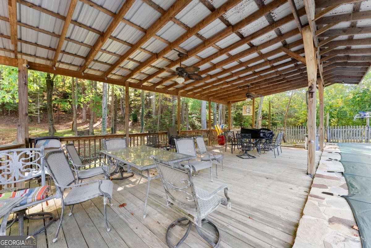 221 Shallowford Drive Gainesville - 24