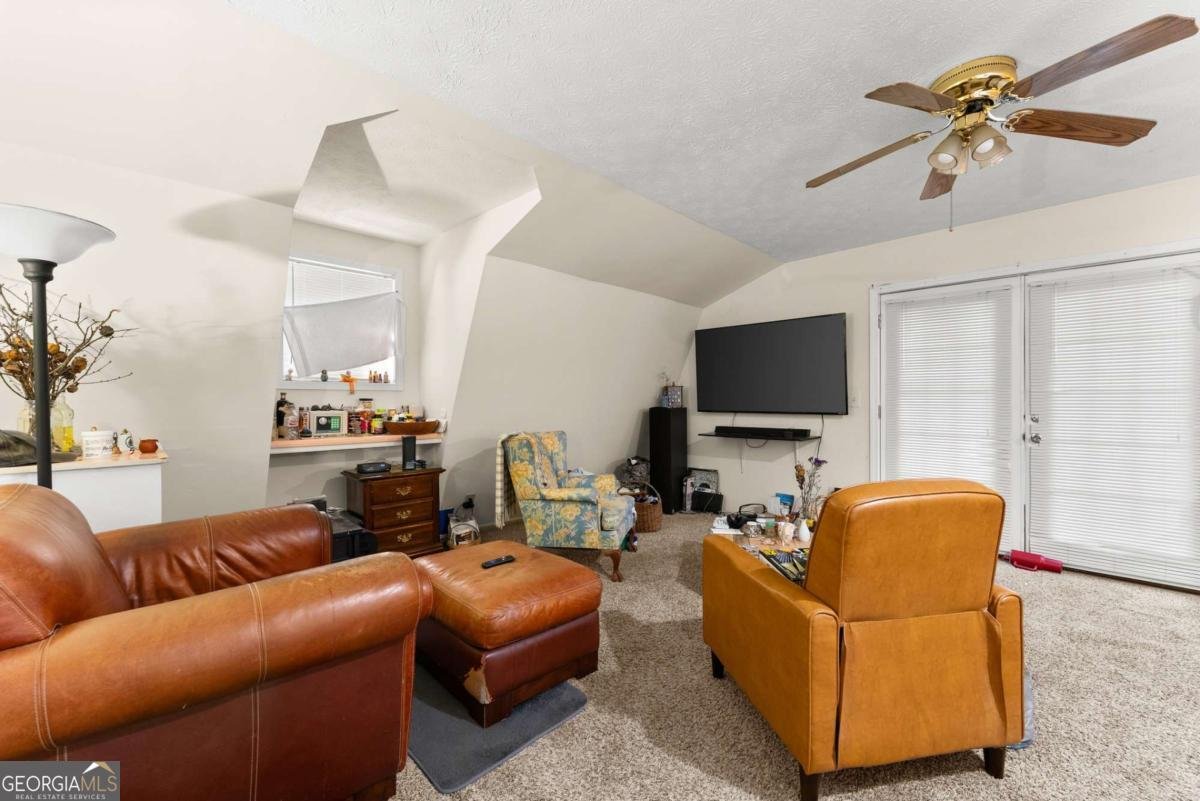 221 Shallowford Drive Gainesville - 40