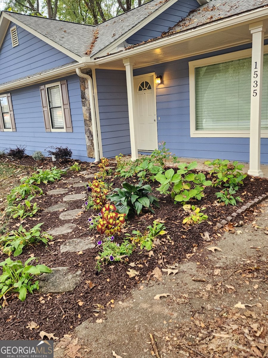 1535 Moriah Trace Auburn - 2