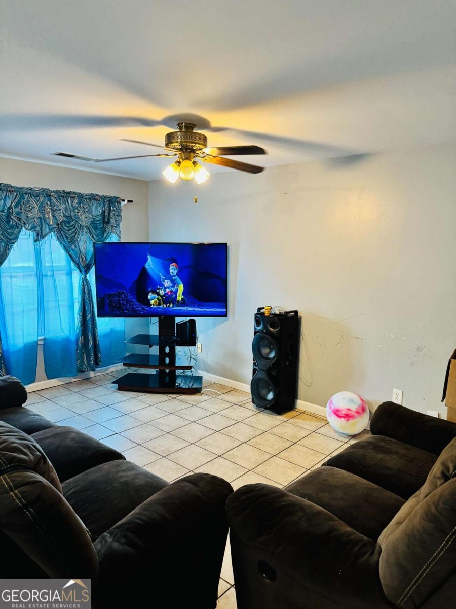 102 Avalon Dr. Carrollton - 2