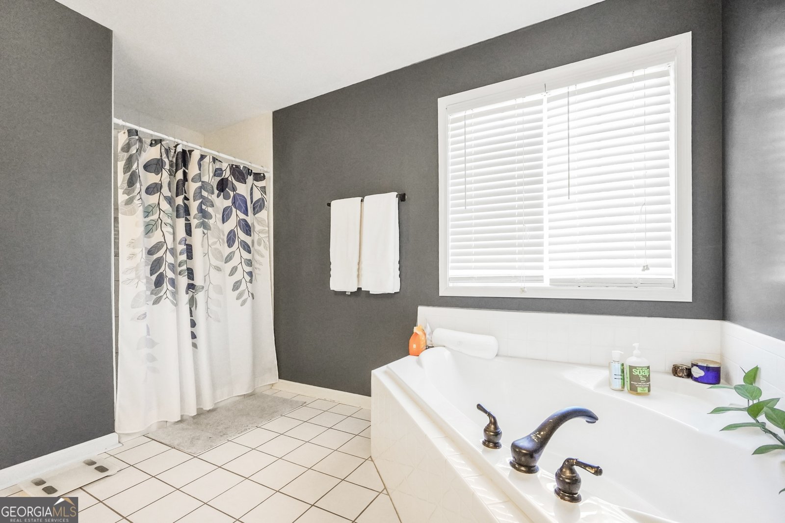 1307 Regatta Way McDonough - 24