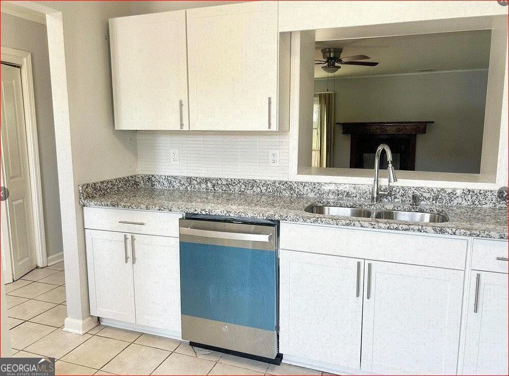 1021 Thornwoode Lane Stone Mountain - 3