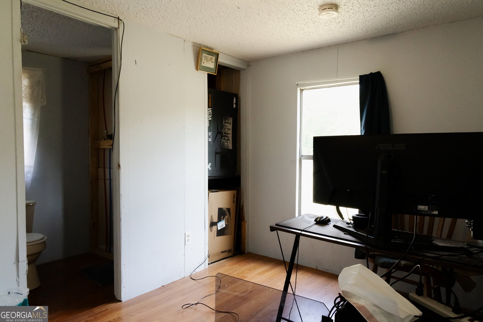 21 Clubhouse Drive White - 16