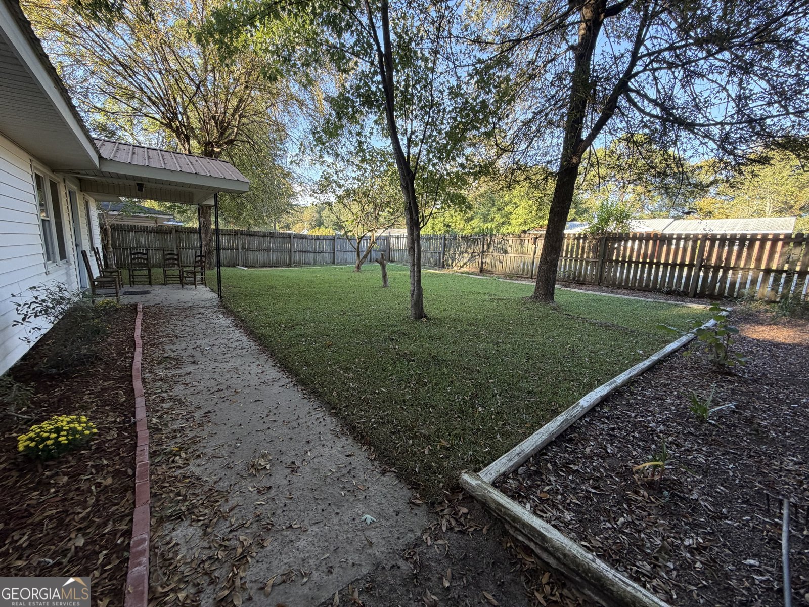 121 Elm Street East Dublin - 12