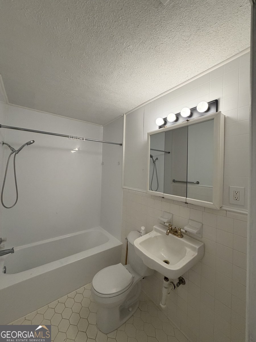 121 Elm Street East Dublin - 5