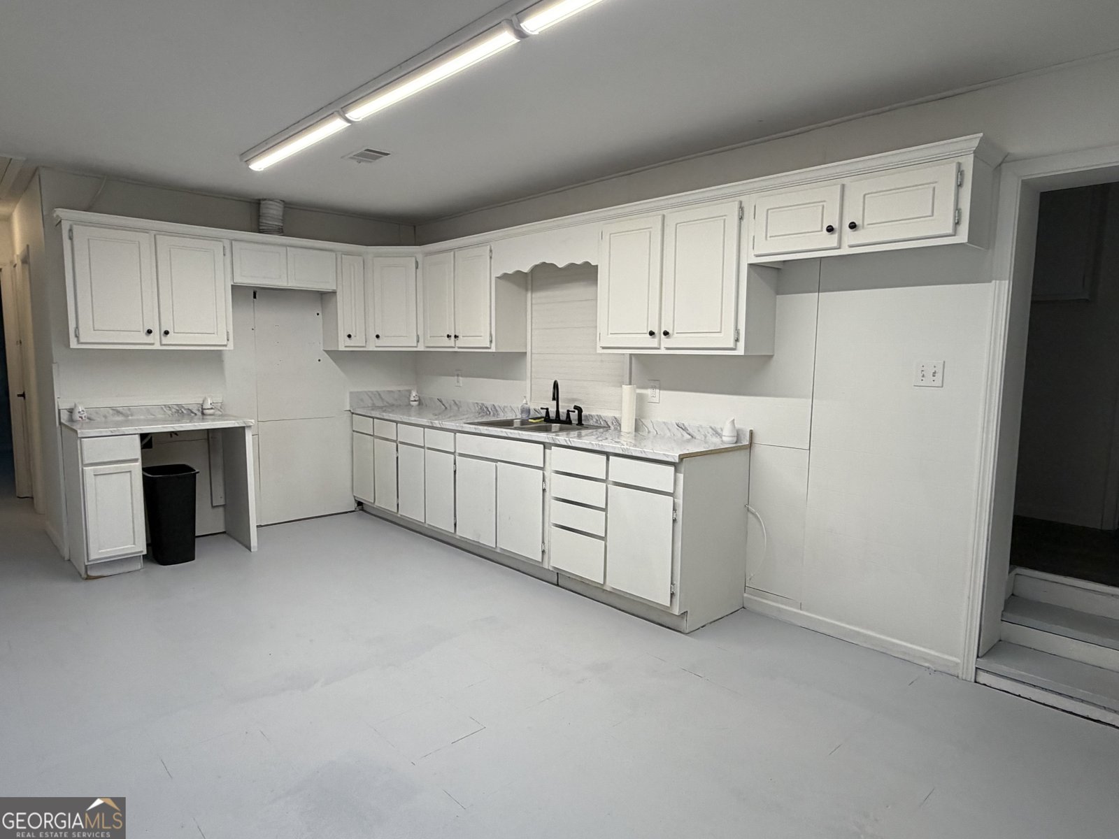 121 Elm Street East Dublin - 6