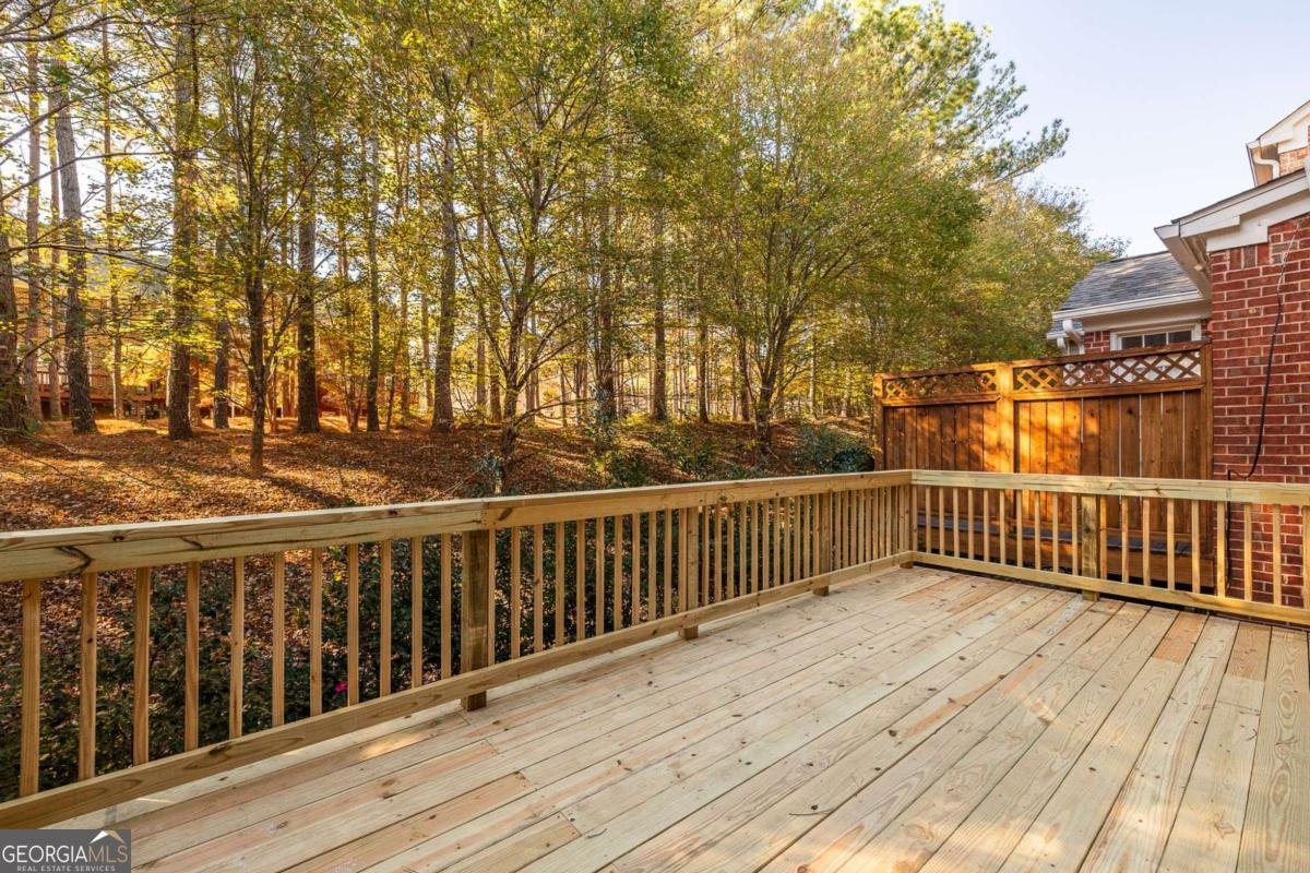 498 Vinings Estates Drive Mableton - 27