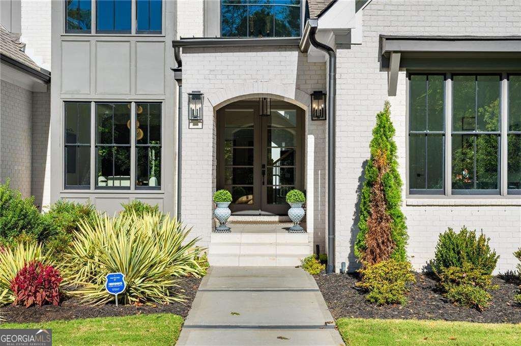 130 Nezhat Place Atlanta - 1