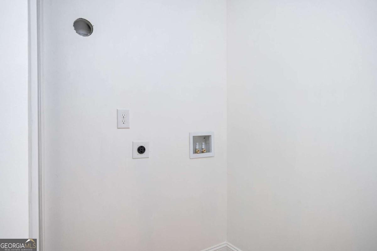 419 Mount Zion Road Hapeville - 22