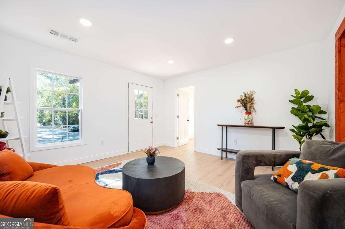 419 Mount Zion Road Hapeville - 9