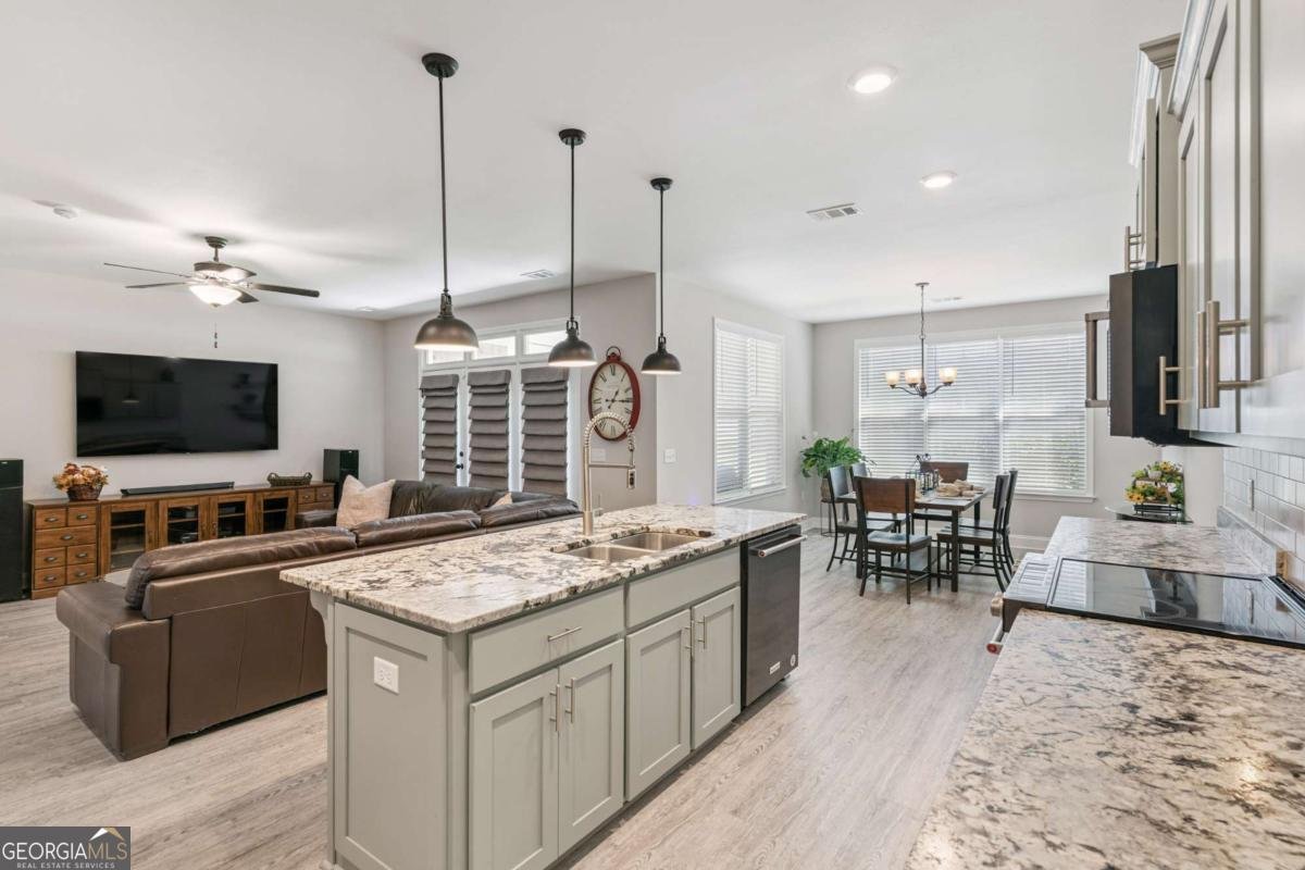 121 Stadium Drive Guyton - 23