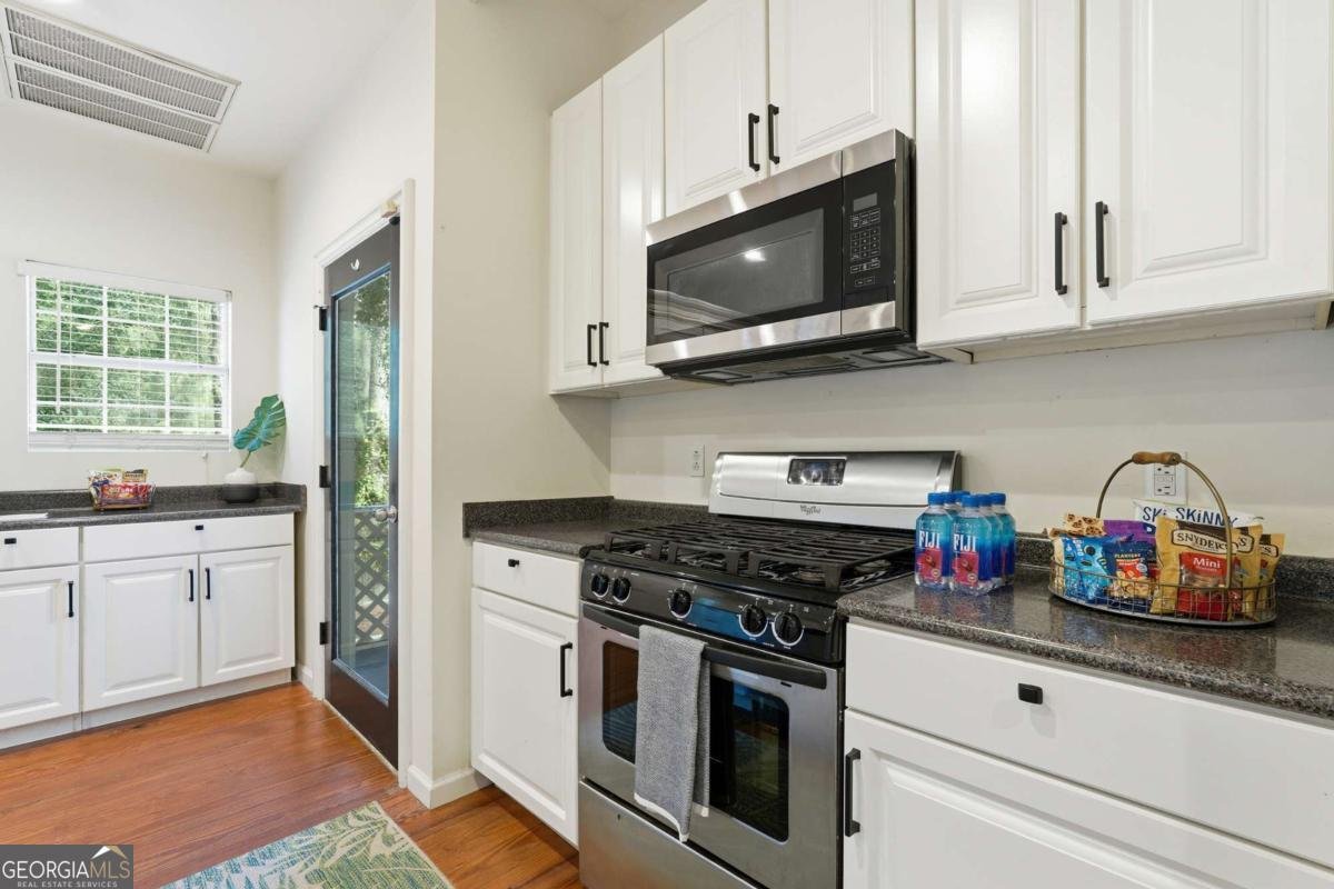 3500 Dolphin Street Brunswick - 25