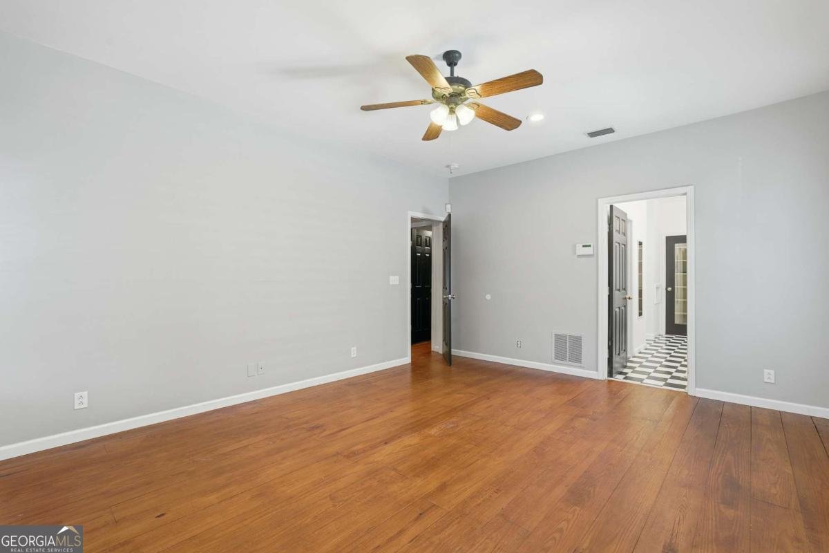 3500 Dolphin Street Brunswick - 33