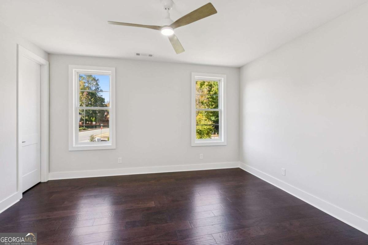 115 Thome Drive Alpharetta - 33