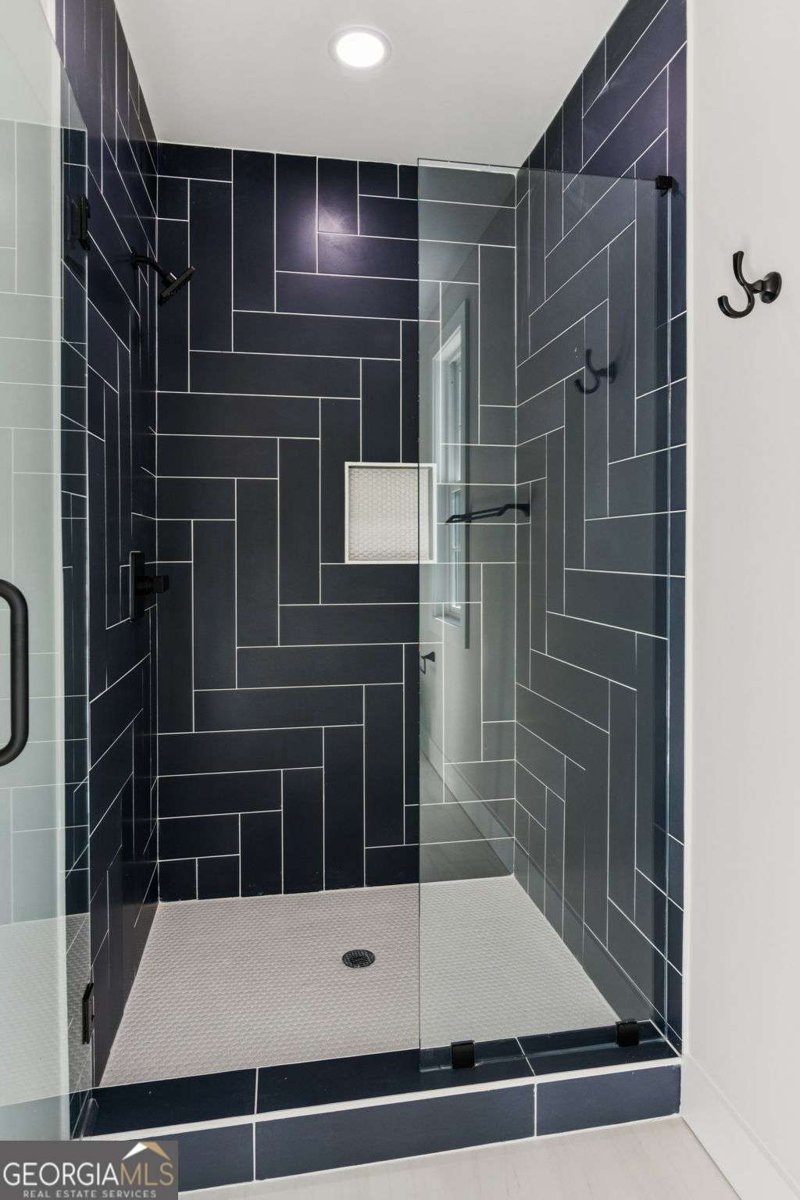 115 Thome Drive Alpharetta - 34