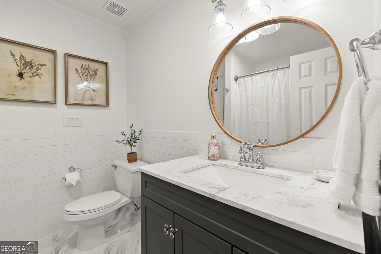 370 Woodcreek Lane Fayetteville - 64